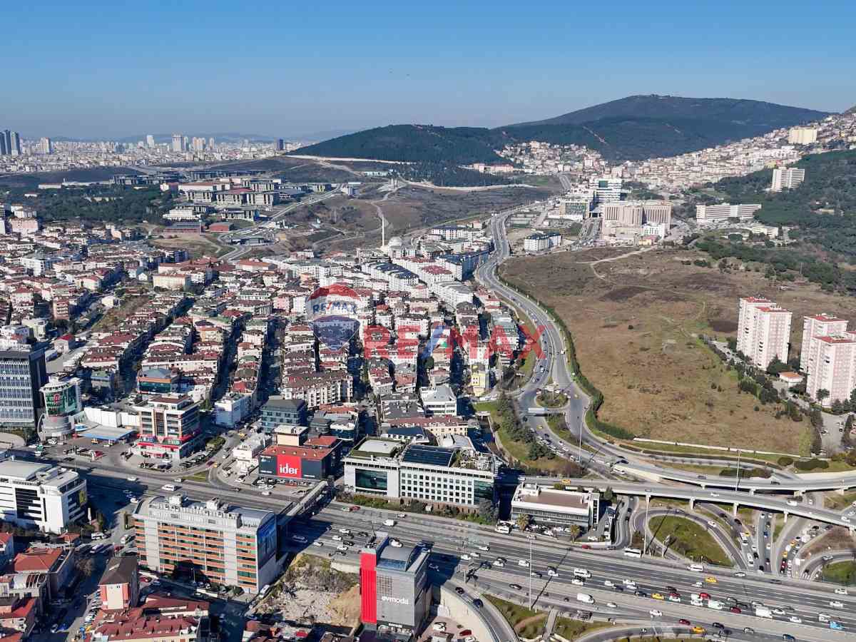 E-5 TE A SINIFI KIRALIK OFIS DEKORASYONLU 770 M2