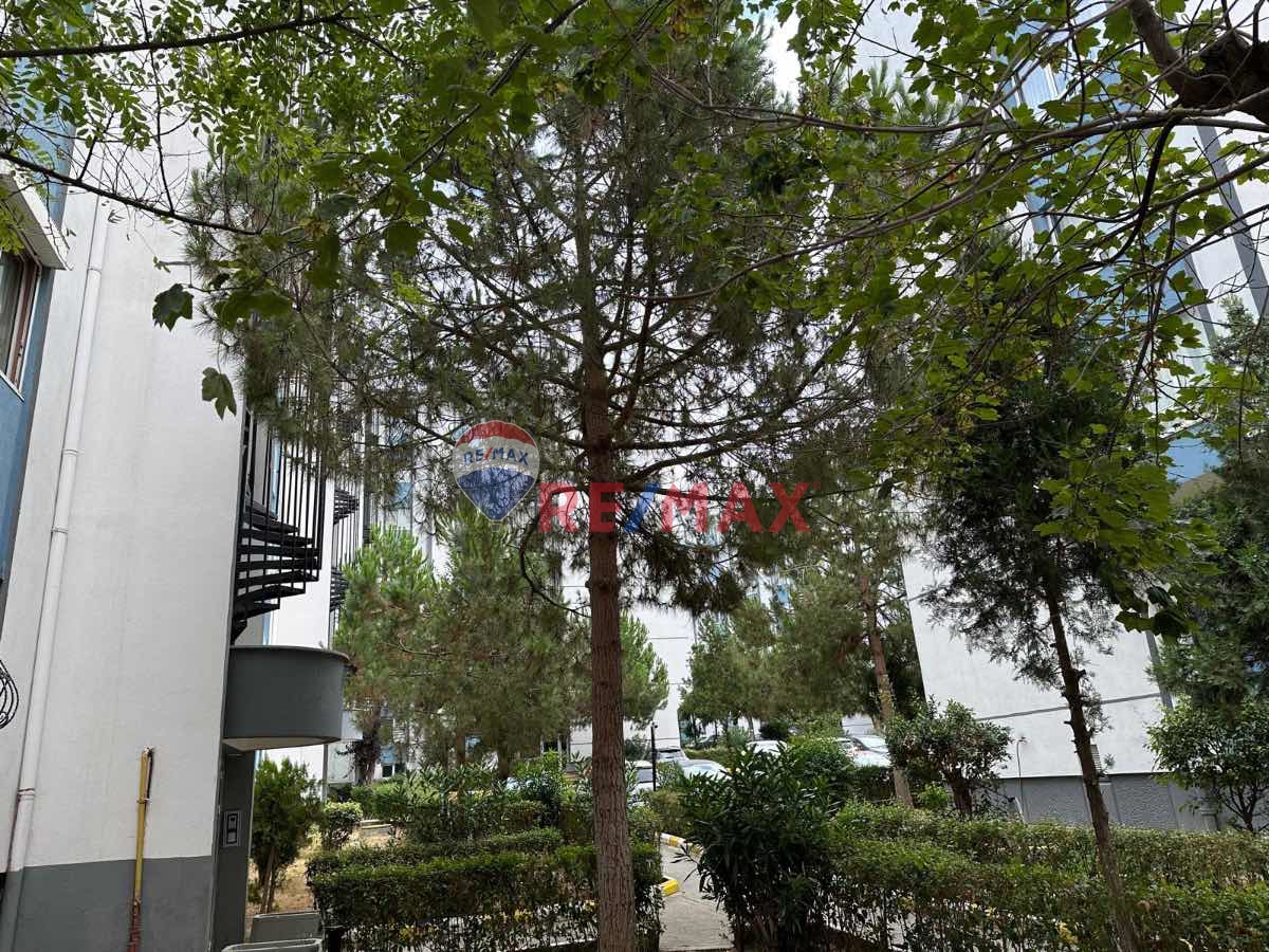 MUTLUKENT YILDIZ BLOKLARINDA ARA KAT EŞYALI KİRALIK 1+1 DAIRE