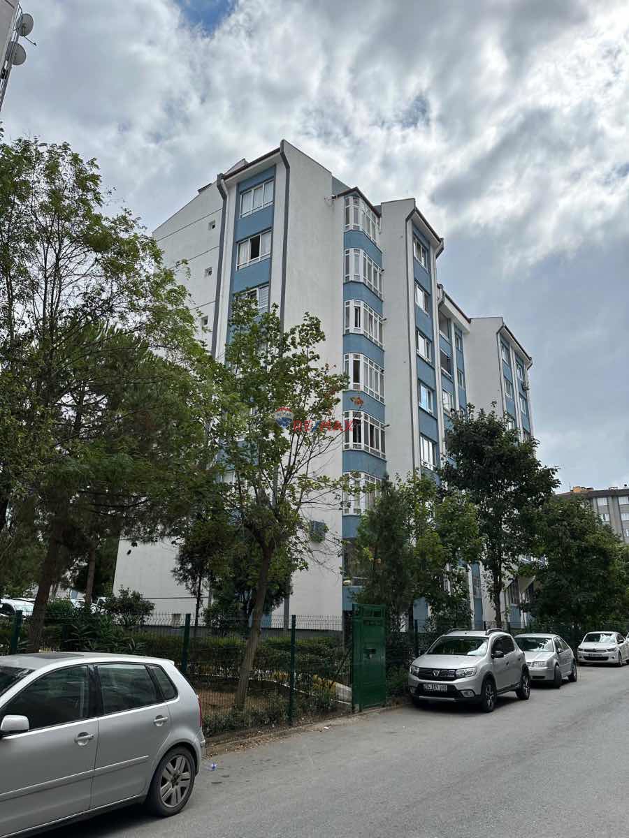 MUTLUKENT YILDIZ BLOKLARINDA ARA KAT EŞYALI KİRALIK 1+1 DAIRE