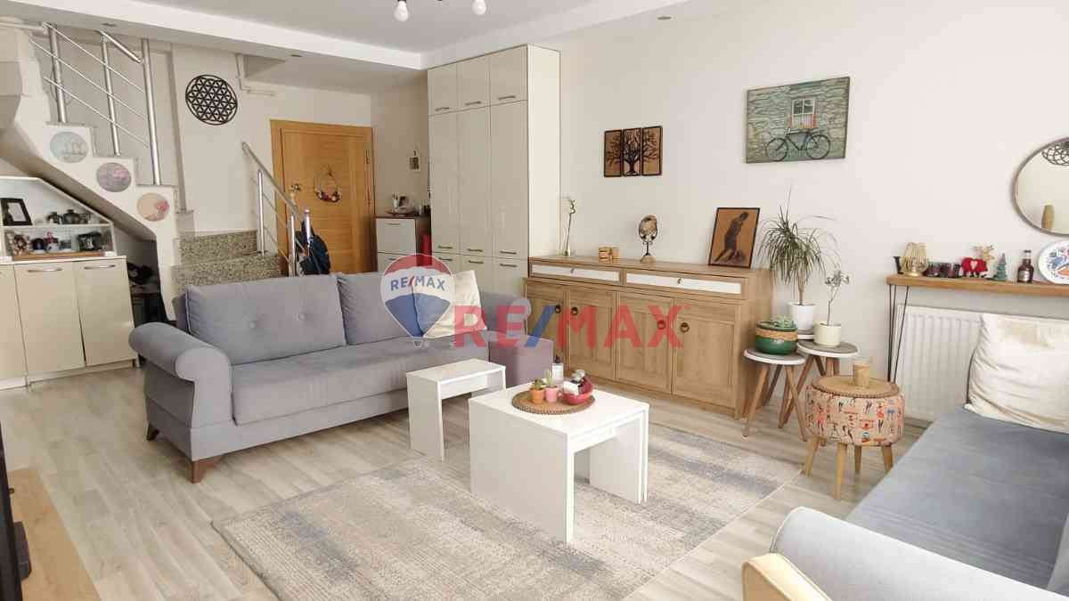 BÜYÜKÇEKMECE GREEN GARDEN'DA DENIZ MANZARALI SATILIK DUBLEKS!