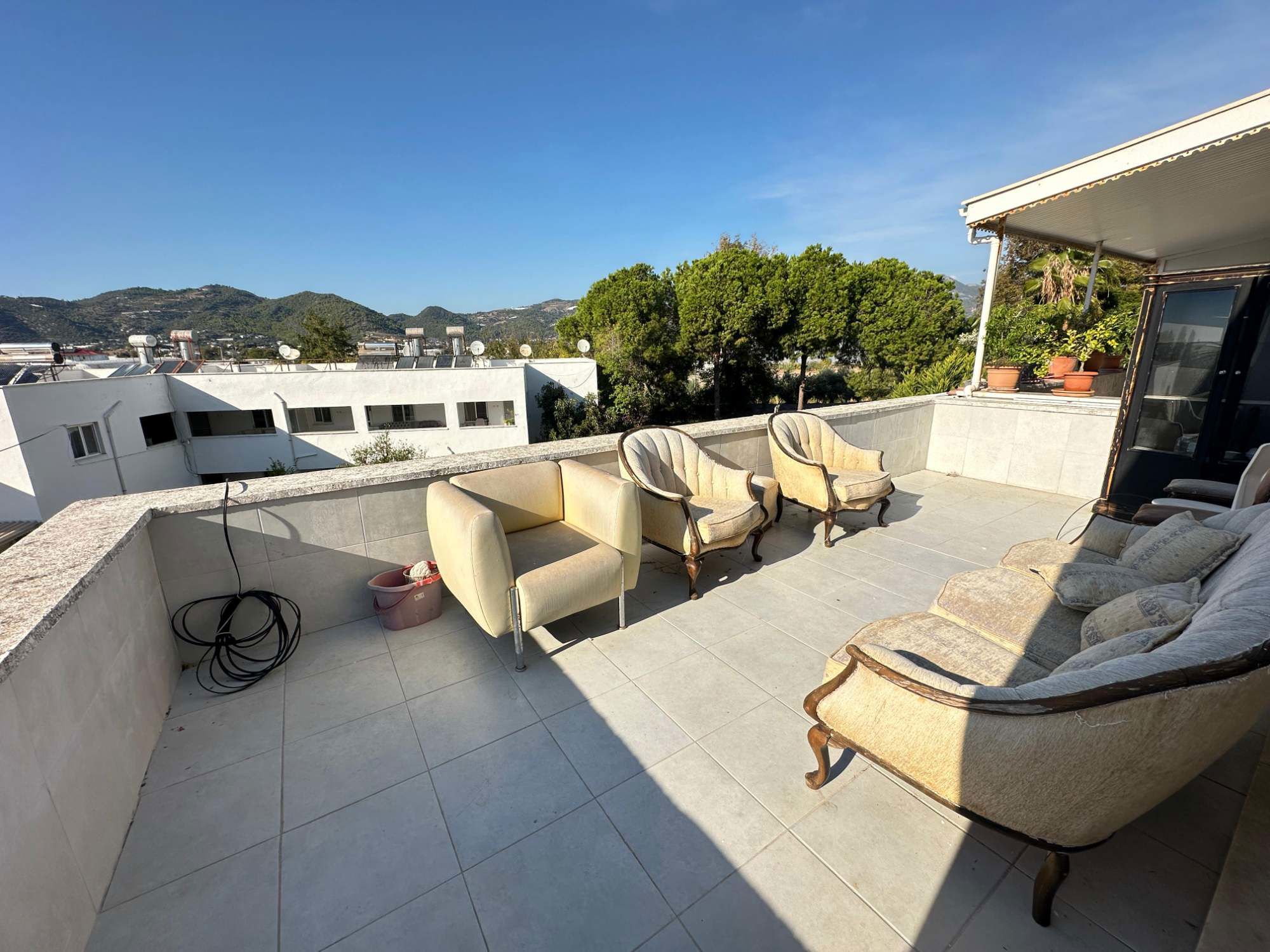 BEYOBASI’NDA FULL DENIZ MANZARALI 2+1 AYRI MUTFAK DAIRE!