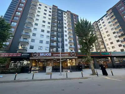 AYDINLI MERKEZ’DE AKILLI EV SİSTEMLİ | HAVUZLU & OTOPARKLI PRESTİJLİ 3+1 YAŞAM