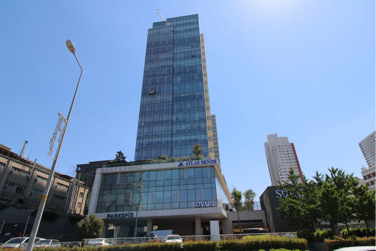 REMAX EBRU'DAN NUROLPARK PLAZA DA KURUMSAL KİRACILI OFİS