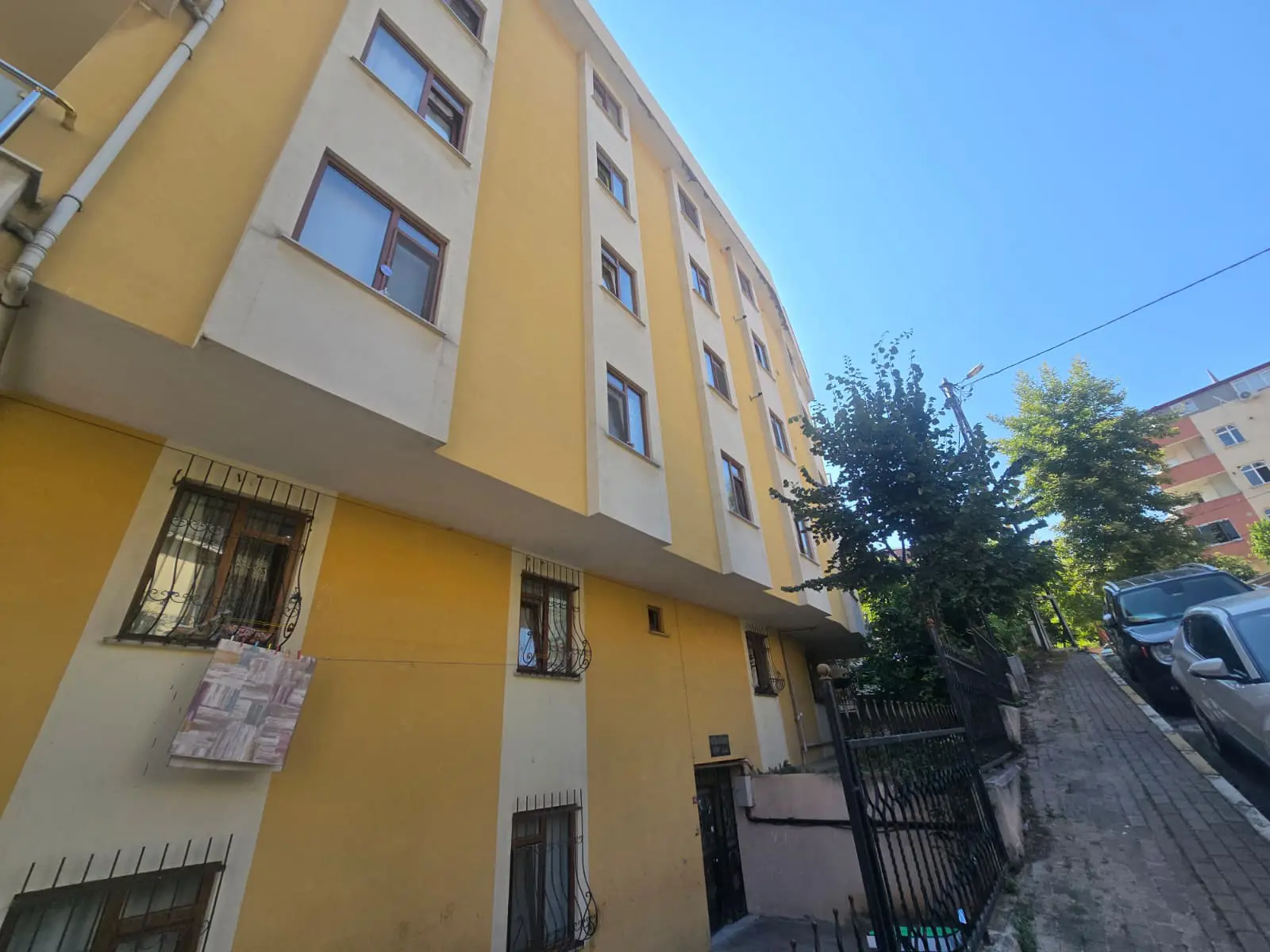 Property image 8