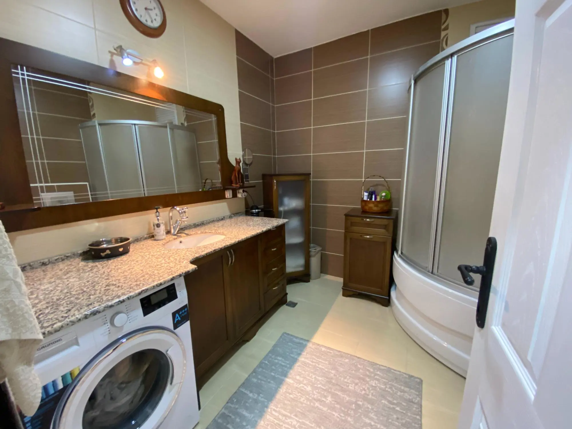 Property image 44