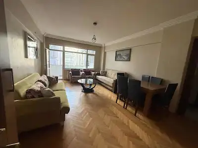 ŞIRINEVLER METROBÜSE 5 DK EŞYALI 3+1 KİRALIK ASANSÖRLÜ