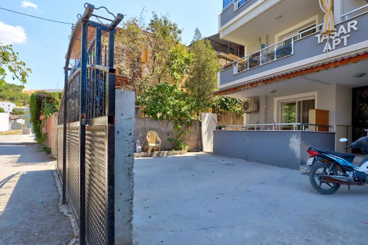 Property image 8