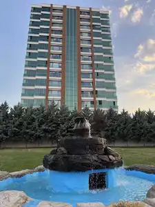 YAŞAMKENT PERLA PARKTA SATILIK 4+1 LÜKS DAİRE