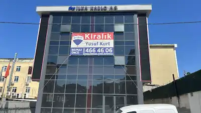 *REMAX ÖNCÜ*YUSUF KURT* TAVUKÇUYOLU'NDA 1490M² KIRALIK PLAZA