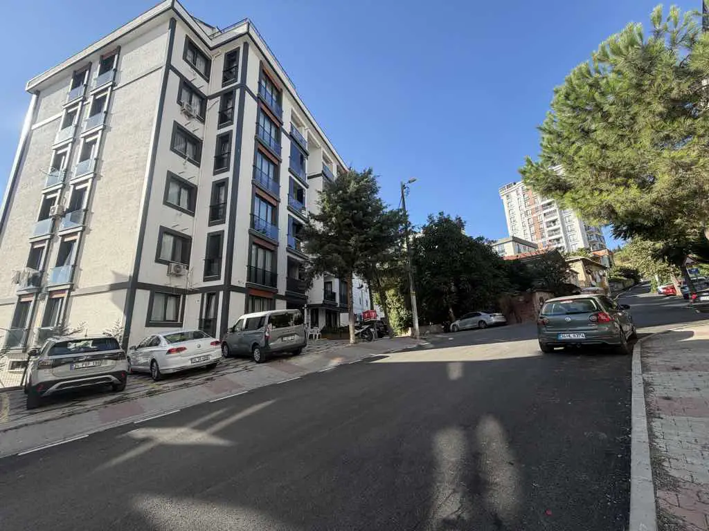 TUZLA AYDINTEPE’DE EVORA’YA KOMŞU, EBEVEYN BANYOLU 3+1 KİRALIK DAİRE

TUZLA AYDINTEPE MAHALLESİ’NDE
