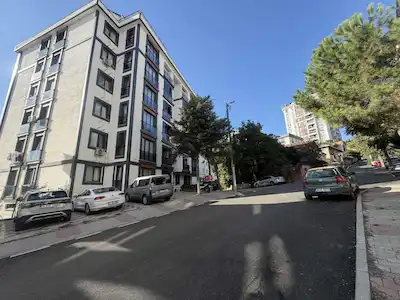 TUZLA AYDINTEPE’DE EVORA’YA KOMŞU, EBEVEYN BANYOLU 3+1 KİRALIK DAİRE
TUZLA AYDINTEPE MAHALLESİ’NDE