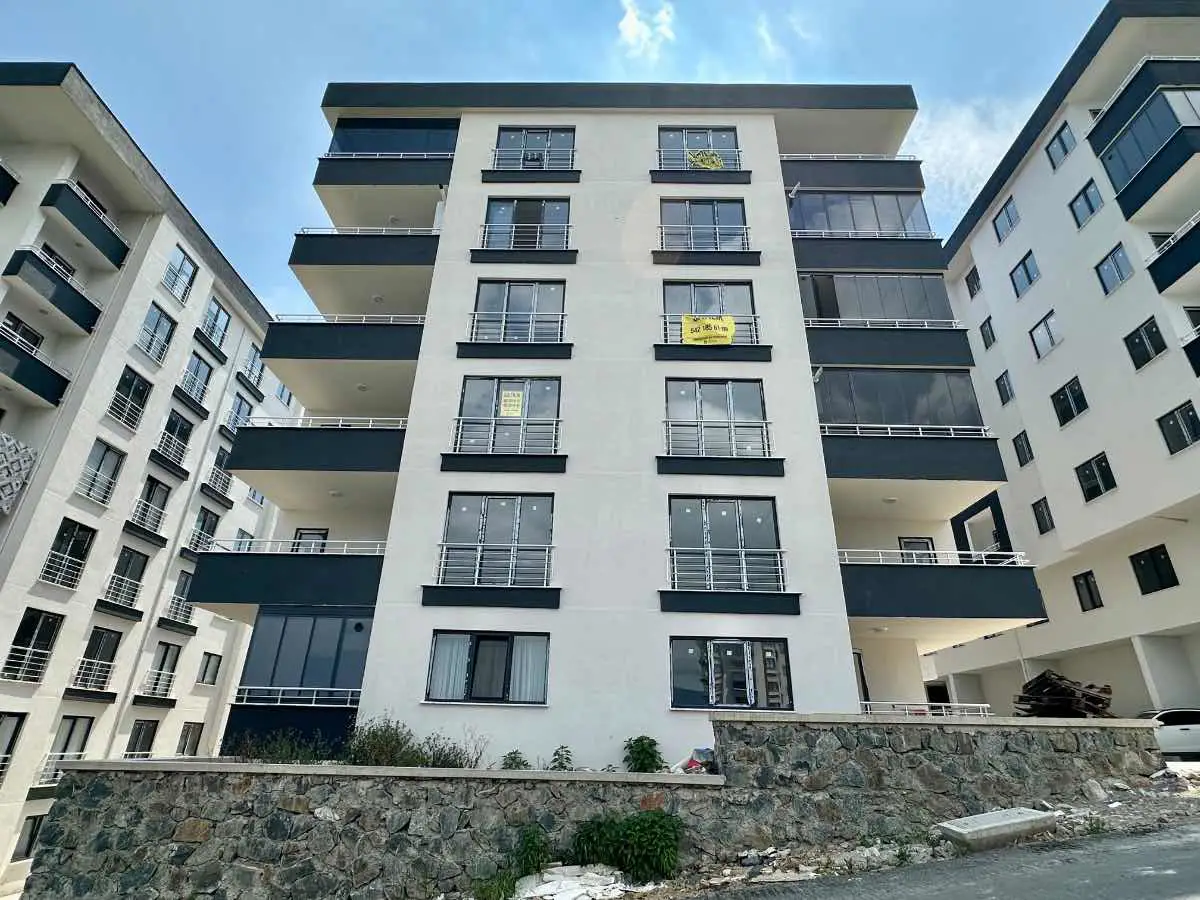 YAYLACIK SEYRİ SEFA EVLERİ B BLOKTA 3.KAT SATILIK 3+1 SIFIR DAİRE