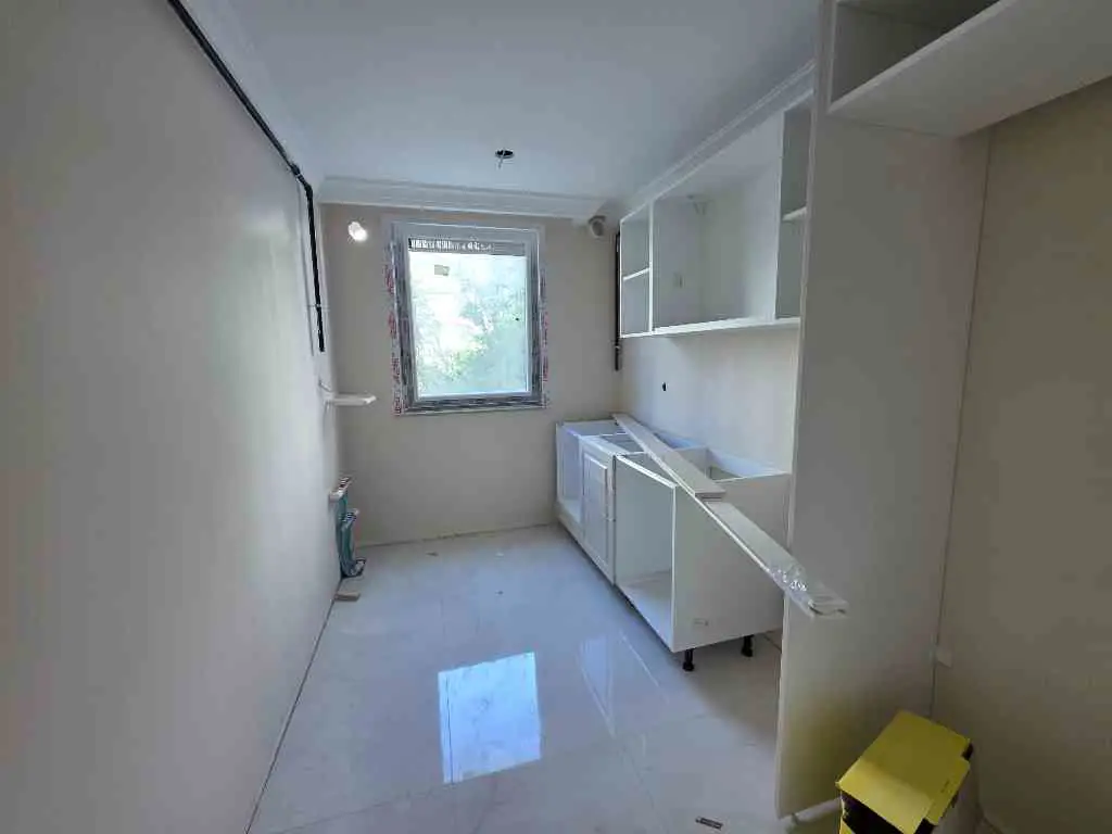 TAŞDELEN MERKEZ  DE 3+1 SIFIR ARA KAT SATILIK DAİRE