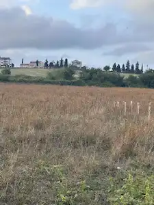 REMAX HÜSEYİN’DEN ENGİZ’DE DEVLET HASTANESİ YANINDA FIRSAT ARSA
