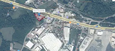 KARTEPE’DE D100 'E CEPHE KİRALIK ARSA