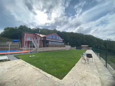 BAŞISKELE'DE MANZARALI, YAPI KAYIT BELGELI 3609M² MÜSTAKIL ARSA