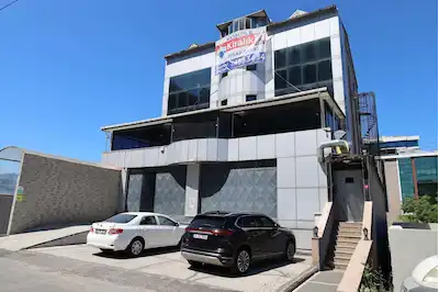 ÜMRANIYE ŞERIFALIDE 2100M2 KİRALIK 7 KATLI PLAZA