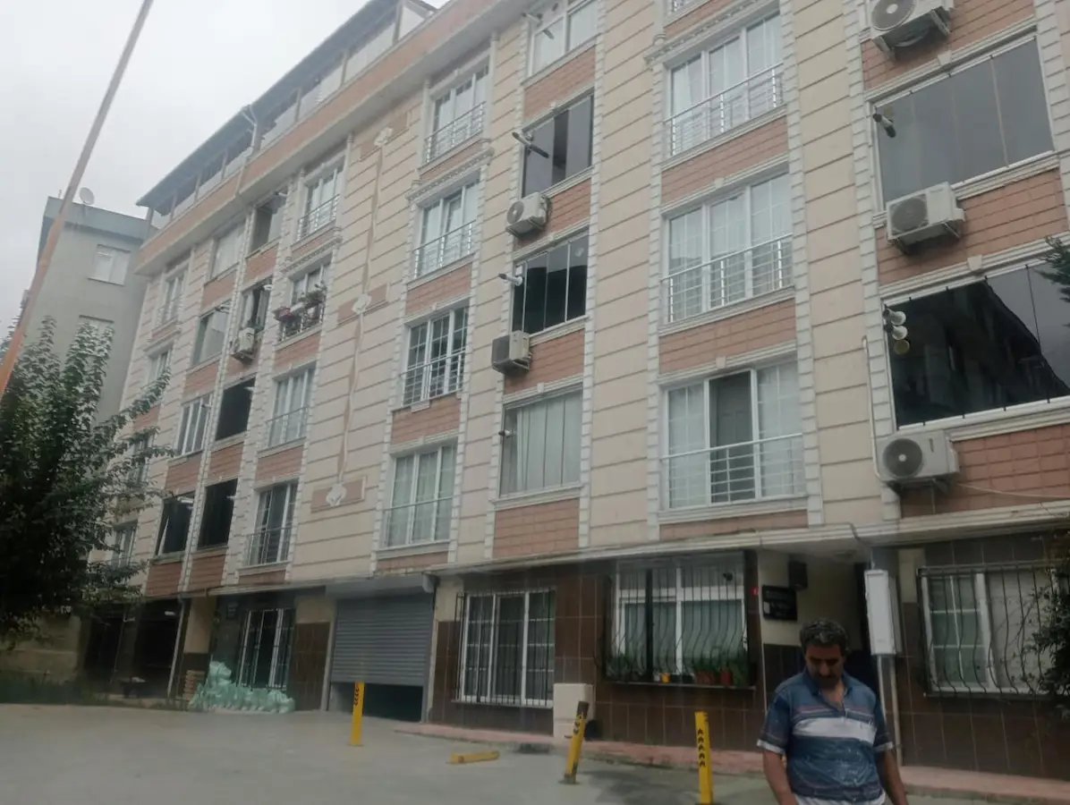 REMAX PRO2 KEREM'DEN HALICIOĞLU ÇIK SALIN'DA ARA KAT 3+1...