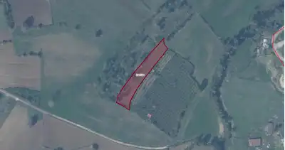 KANDIRA ORHAN MAHALLESINDE MERKEZI KONUMDA SATILIK 2785 M2 TARLA