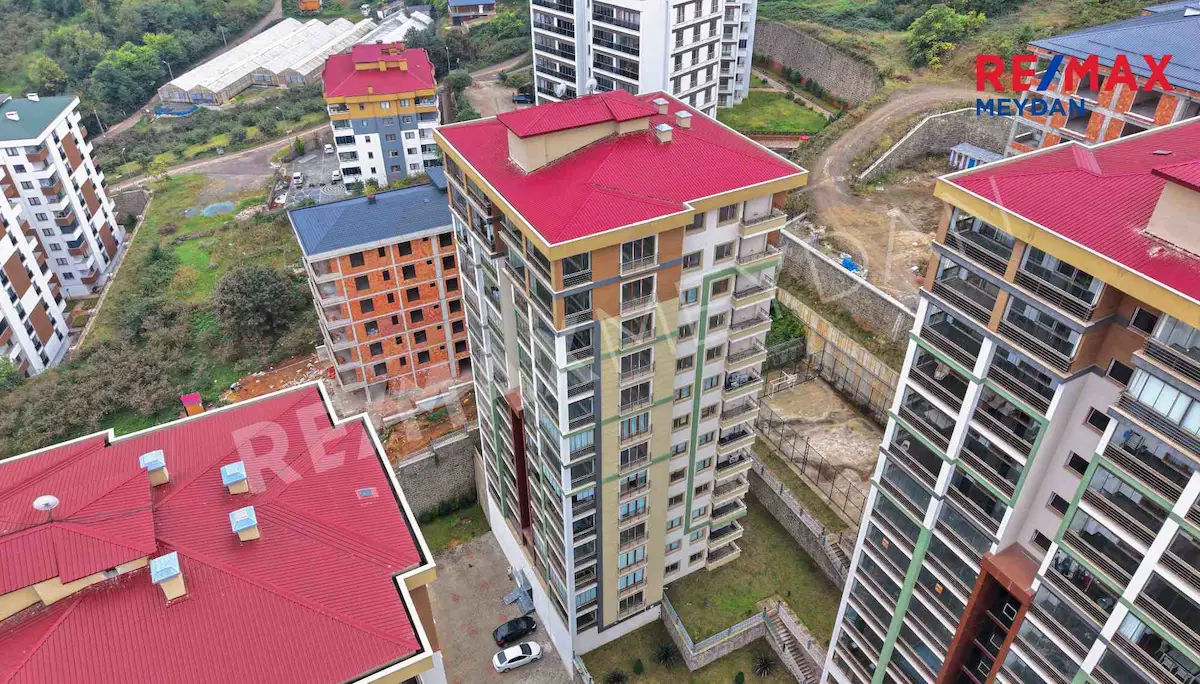YALINCAK PREMİUM-III DE DENİZ MANZARALI FERAH DAİRE (SATILIK)