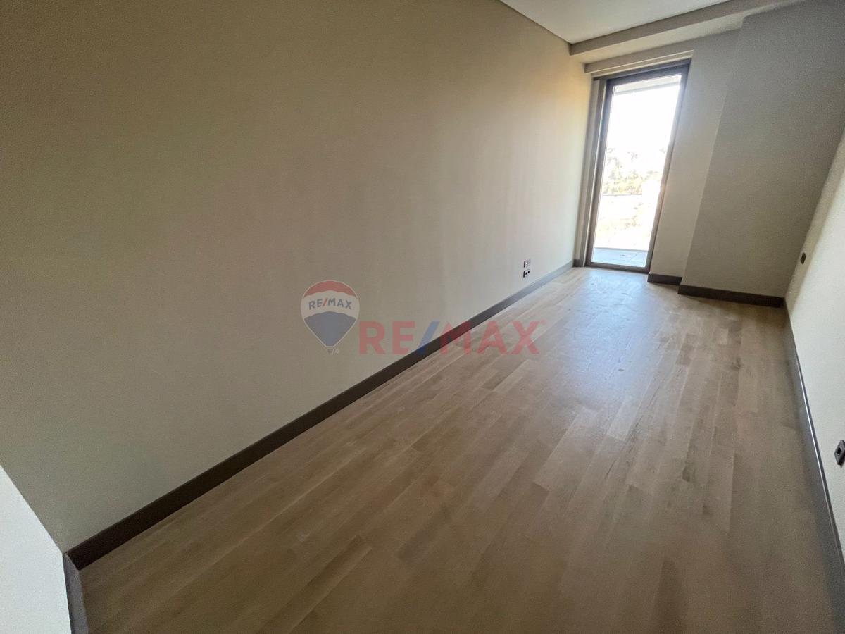 TEK YETKILI RE/MAX 7TEPE'DEN ACARVERDE'DE KONAKLAR MANZARALI SATILIK DAIRE...