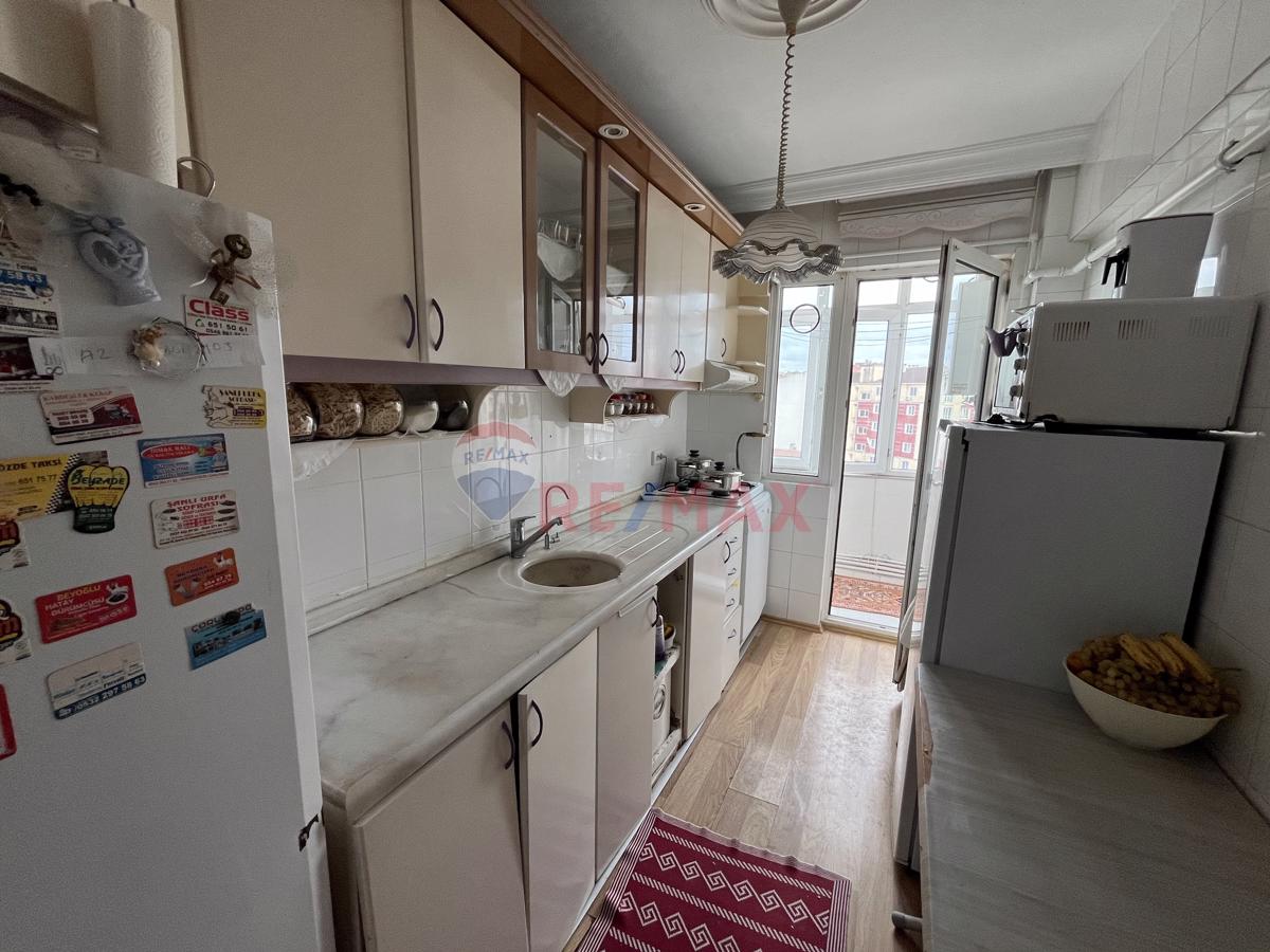 REMAXLANDTEN ÇORLU PERŞEMBE PAZARI SATILIK DAİRE 3+1 120M2