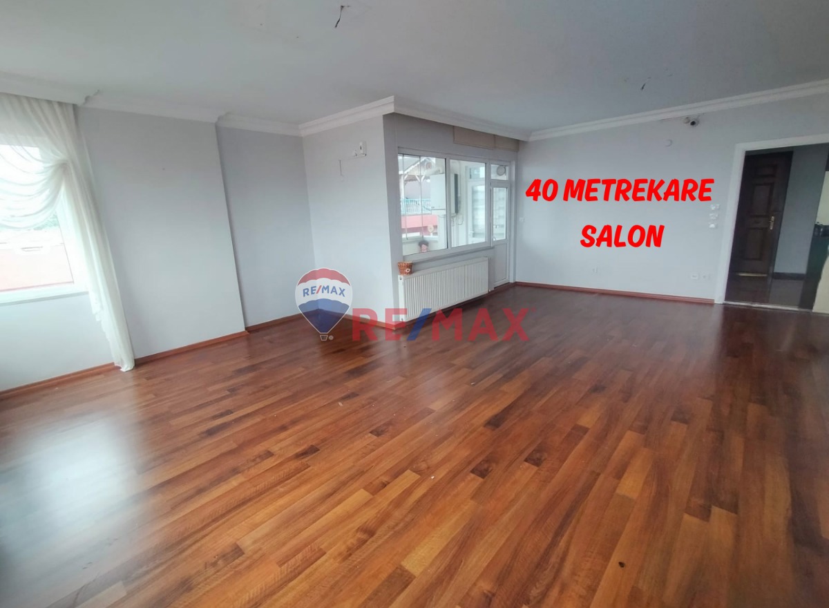 SAHİLDE, MUHTEŞEM MANZARALI, 5+1, 3 BANYOLU KİRALIK ÇATI DUBLEKS