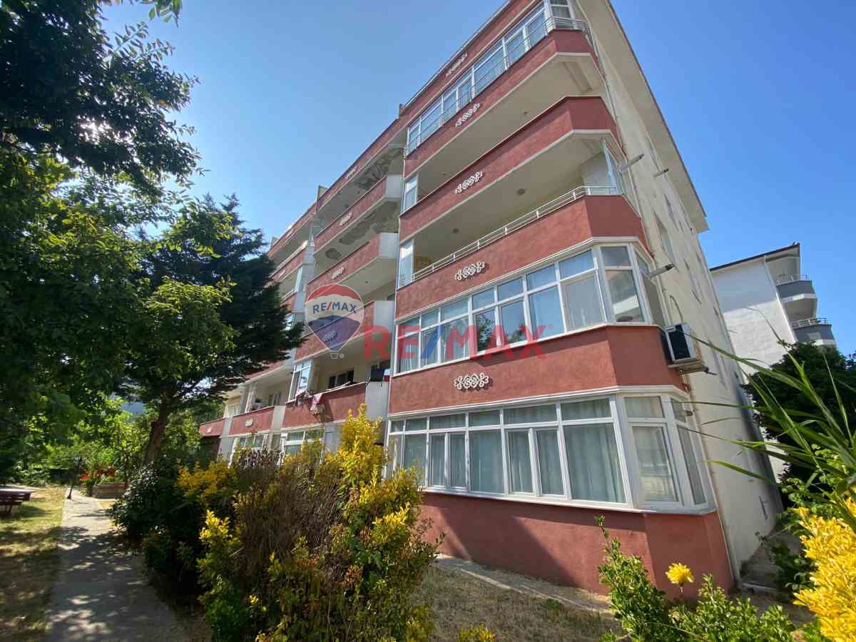 RE/MAX ŞEHİR'DEN ÇINARCIK'DA SATILIK DAİRE