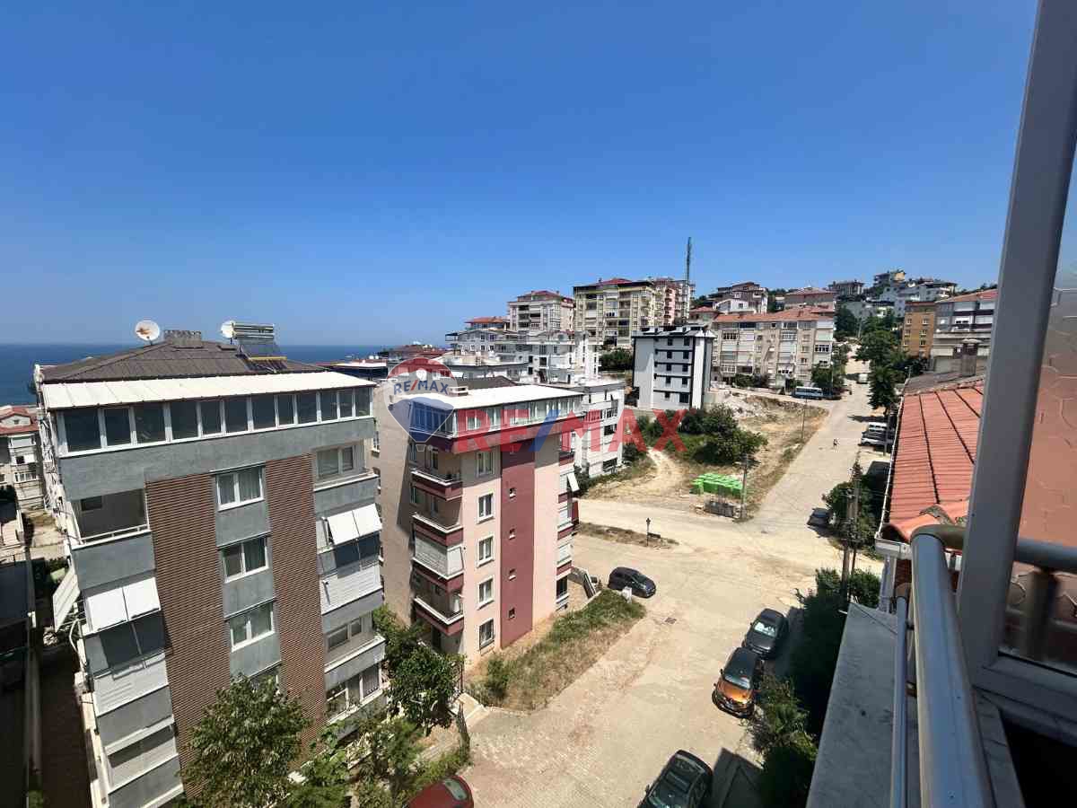 YALOVA ÇINARCIK ESENKÖYDE DENİZ MANZARALI 2+1 DAİRE