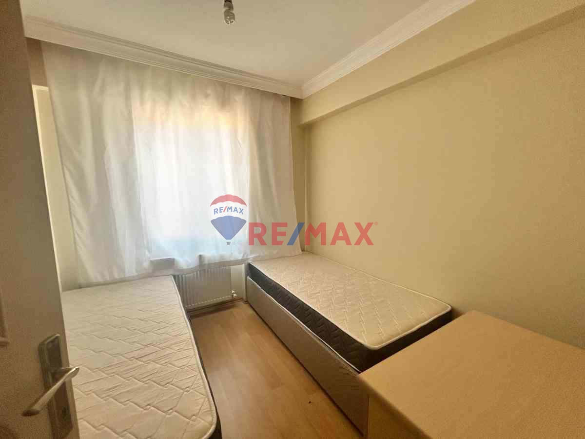 YALOVA ÇINARCIK ESENKÖYDE DENİZ MANZARALI 2+1 DAİRE