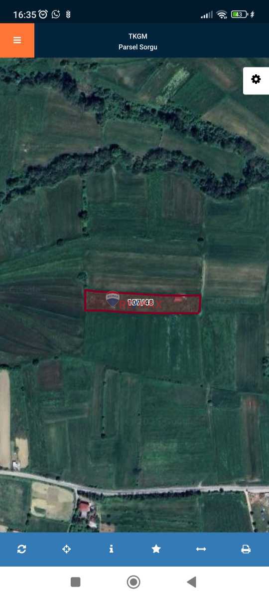 KAVAK ÇALBAŞI KÖYÜ'NDE SATILIK TARLA