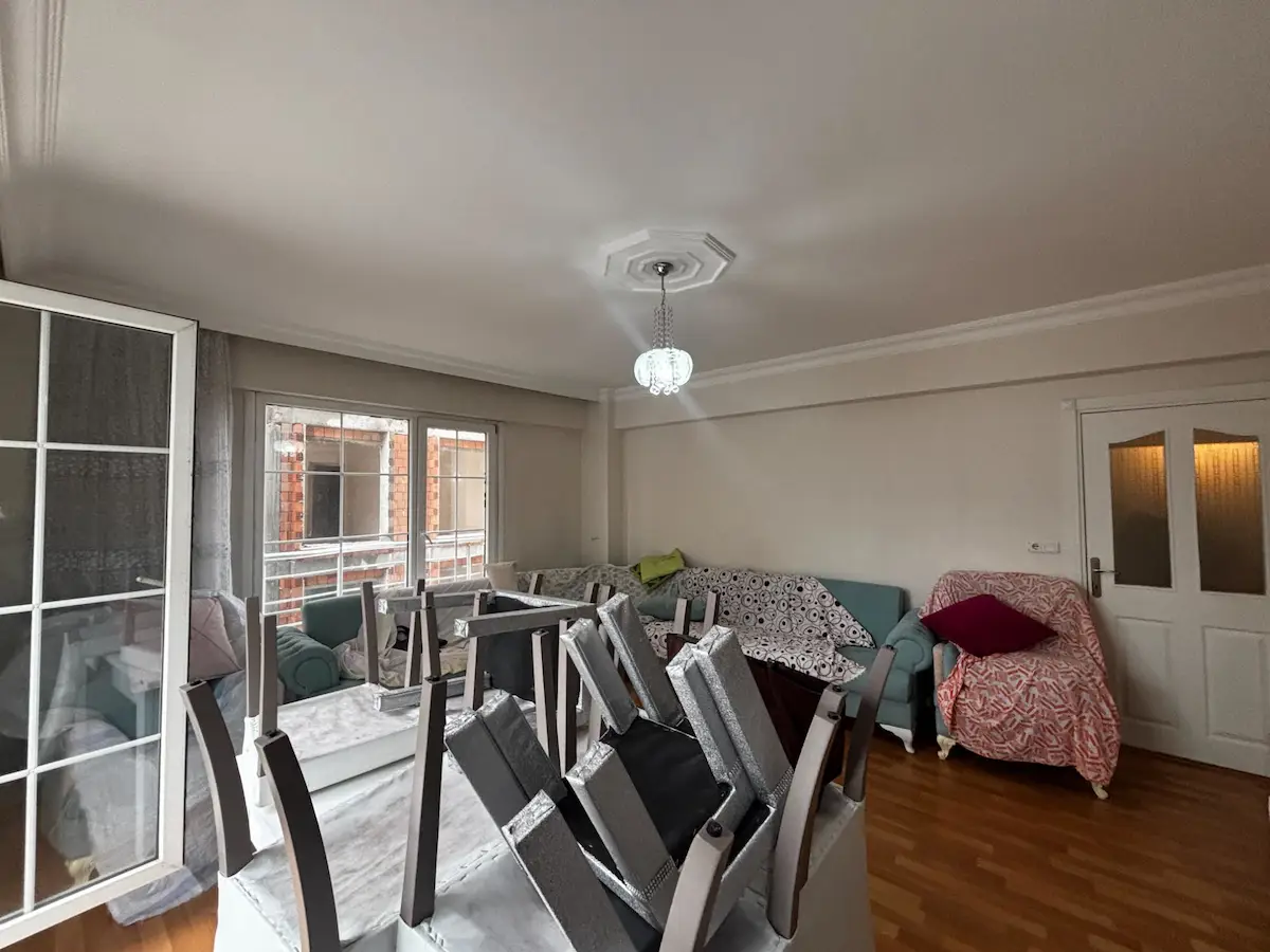REMAX ESENYURT 2+1 SATILIK ARAKAT DAIRE 3