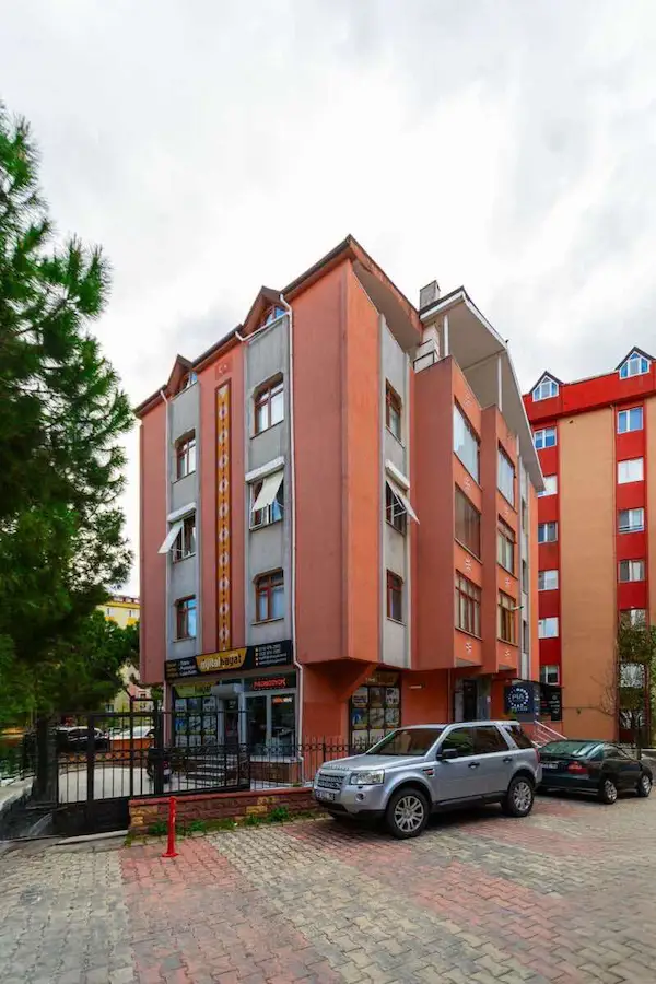BEYKOZ KAVACIK MERKEZ 'DE SATILIK BINA
