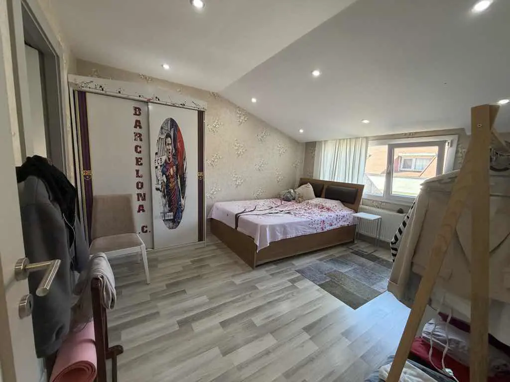 Property image 16