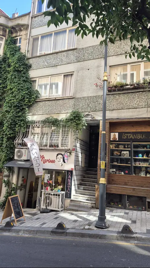 ŞİŞLİ BOZKURT MH. 2+1 SATILIK DAİRE