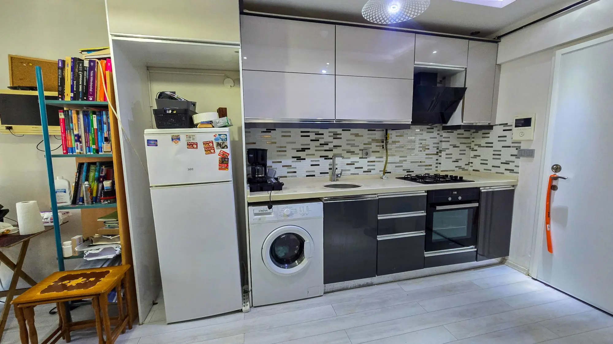 Property image 8