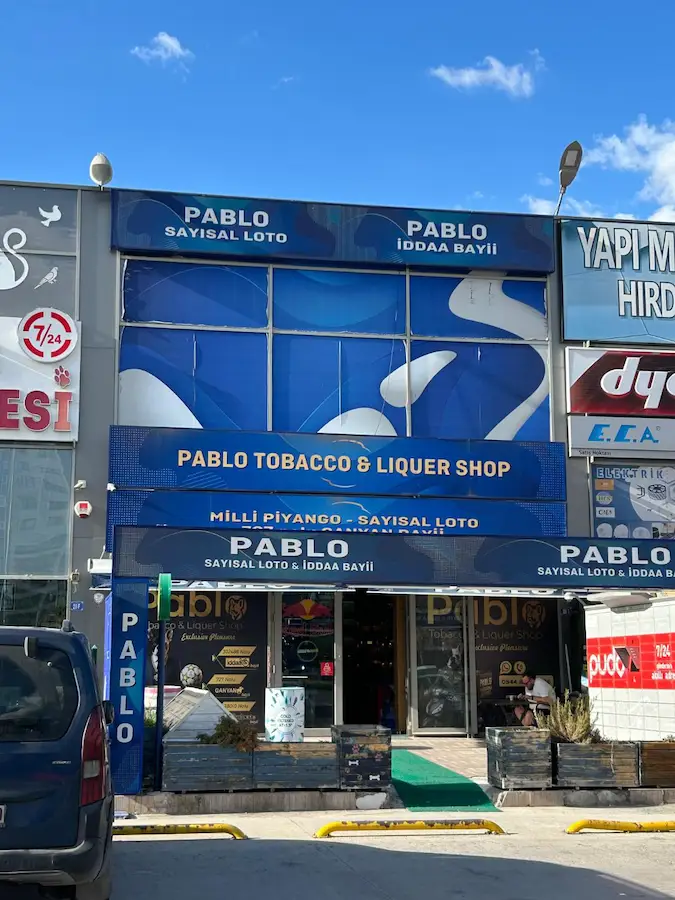 BAĞLICA BULVARI GİRİŞİNDE İŞLEK LOKASYONDA 600 M² İŞYERİ