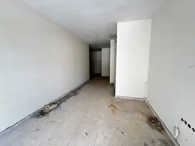 MALTEPE ZÜMRÜTEVLER'DE SATILIK CADDE ÜZERİ DÜKKAN