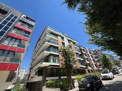 MALTEPE ONUR SOKAKTA KIRALIK 4+1 TRIBLEX DAIRE