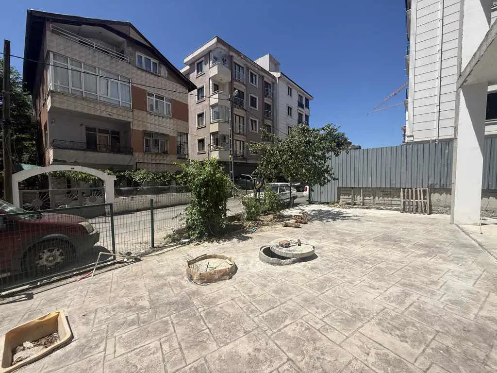 Property image 8