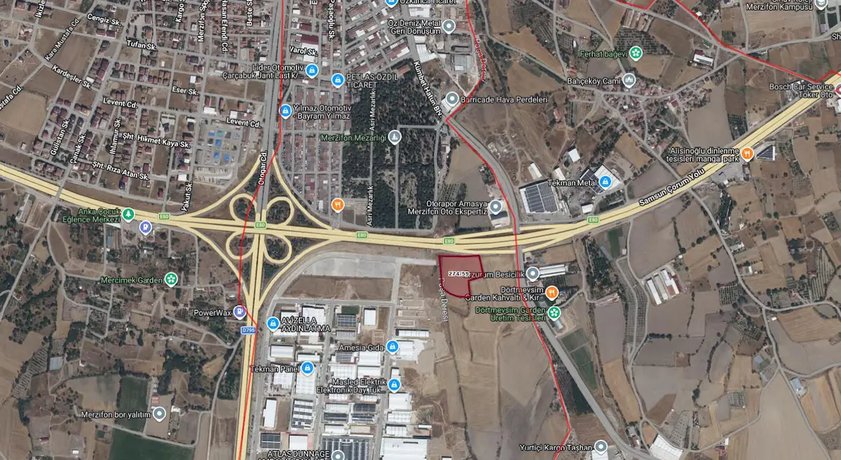 MERZİFON OSB'YE BİTİŞİK İSTANBUL SAMSUN YOLUNA CEPHE YATIRIM FIRSATI SATILIK ARSA