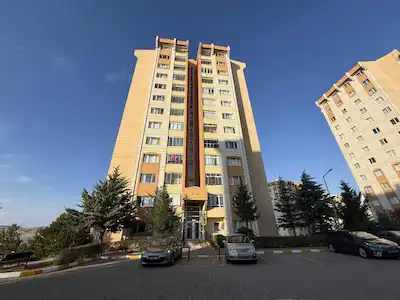 TURKUAZ TOKİ KONUTLARI EŞYALI 2+1 KİRALIK DAİRE