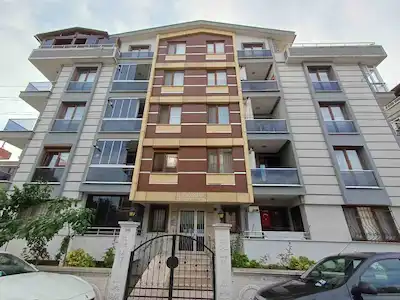 YALOVA MERKEZ İSMETPAŞA MAHALLESİ'NDE KİRALIK 3+1 DAİRE