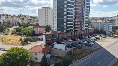 ANA YOL CEPELİ YÜKSEK TABELA DEĞERLİ KİRALIK TİCARİ DÜKKAN