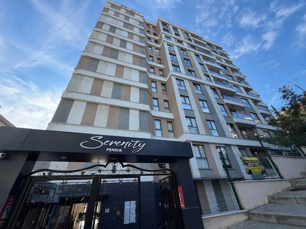 BOŞ SATILIK 3+1 PENDİK ÇINARDERE SERENİTY SİTESİ BAHÇE KATI BİNA YAŞI 6 KREDİ-EVIM ŞIRKETLERE UYGUN