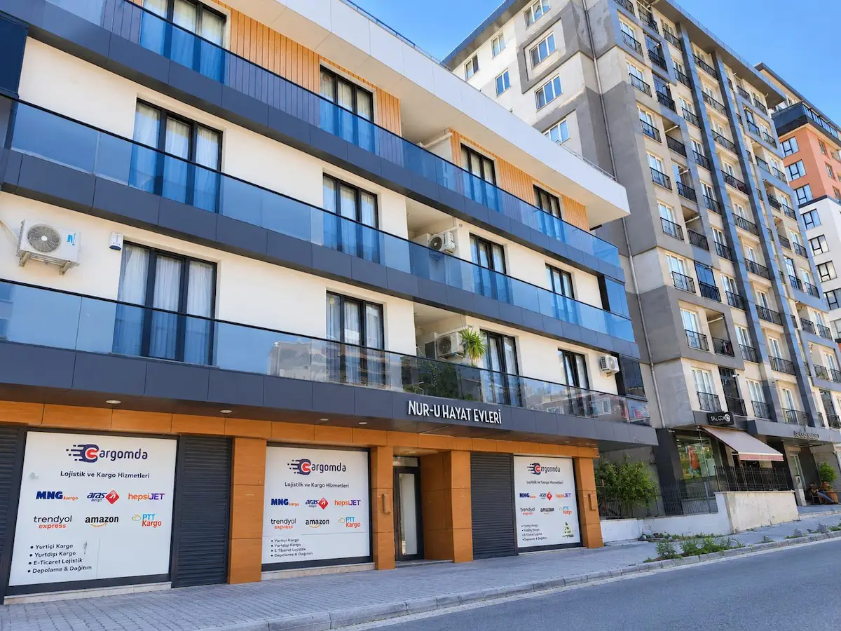 HALKALI MERKEZ MAHALLESİNDE SATILIK 2+1 I KISA KATLI I OTOPARKLI