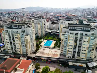 ÇEKMEKÖY TAŞDELEN IVORY SİTESİ KONFORLU VE FERAH 1+1