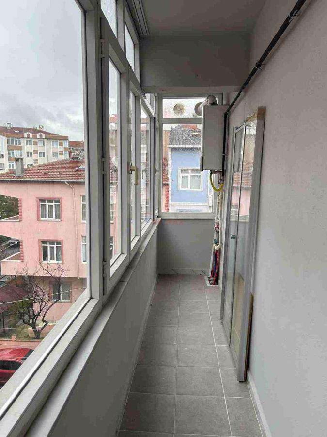 REMAX LAND DAN ŞEHSİNAN MAHALLESİNDE 1+1  AYRI MUTFAKLI SATILIK ARAKAT DAİRE 