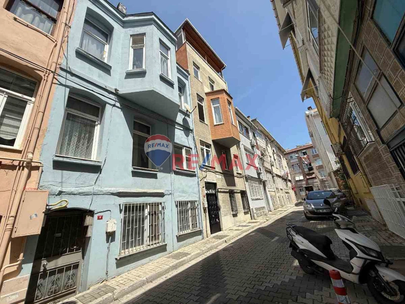 ÜSKÜDAR SELAMİ ALİ'DE SATILIK TARİHİ BİNA 2