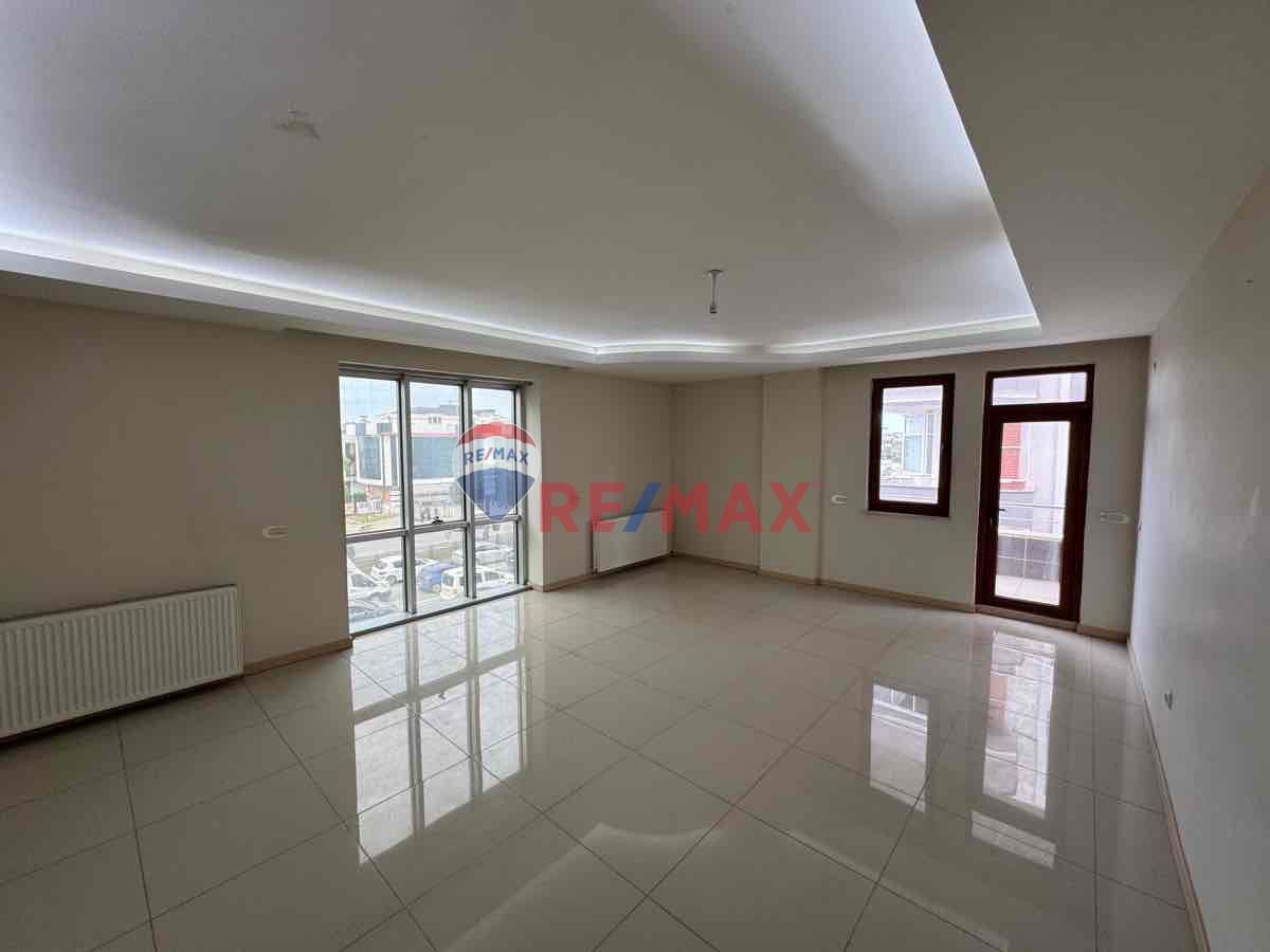 ATAKUMUN KALBİNDE SATILIK 3+1